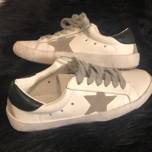 White “golden goose” sneakers (knockoffs)